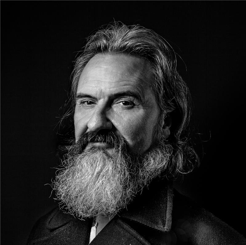 Photo of HOWARD SAUNDERS
