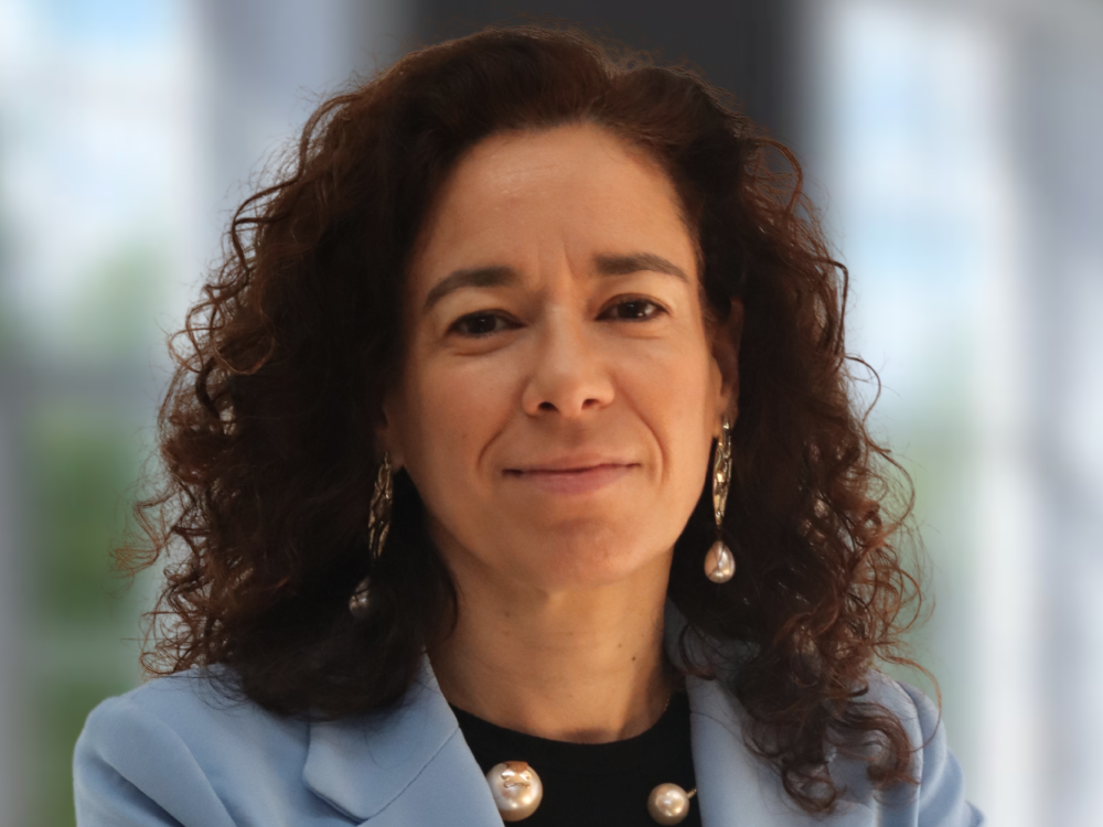 ENTREVISTA COM CATARINA ESMÉNIO - Diretora da Escola de Comércio de Lisboa