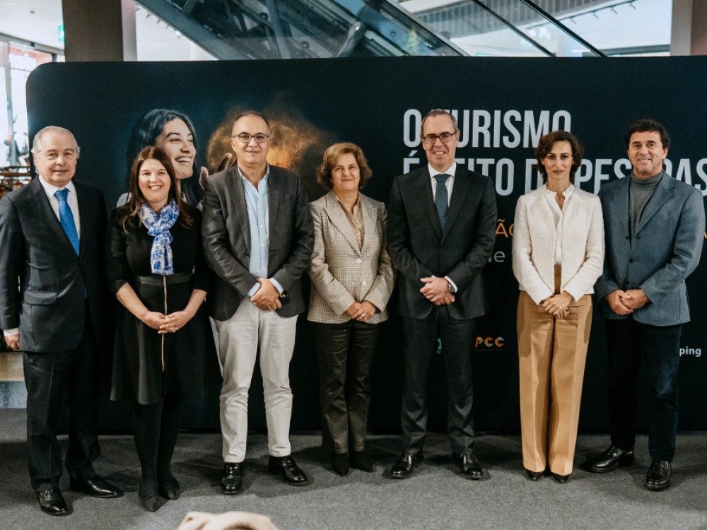 Exposição “O Turismo é feito de Pessoas